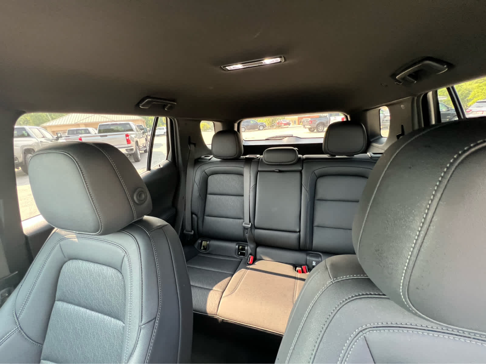 2025 Chevrolet Equinox FWD LT - 8