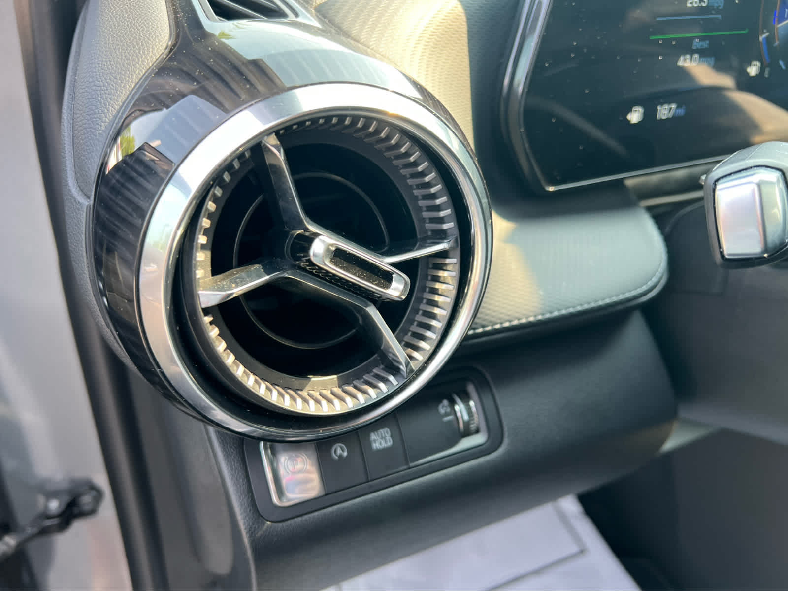 2025 Chevrolet Equinox FWD LT - 11
