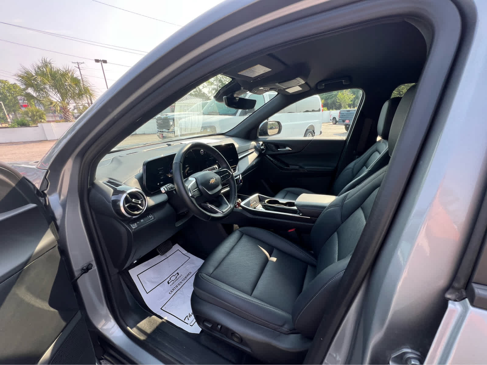 2025 Chevrolet Equinox FWD LT - 6