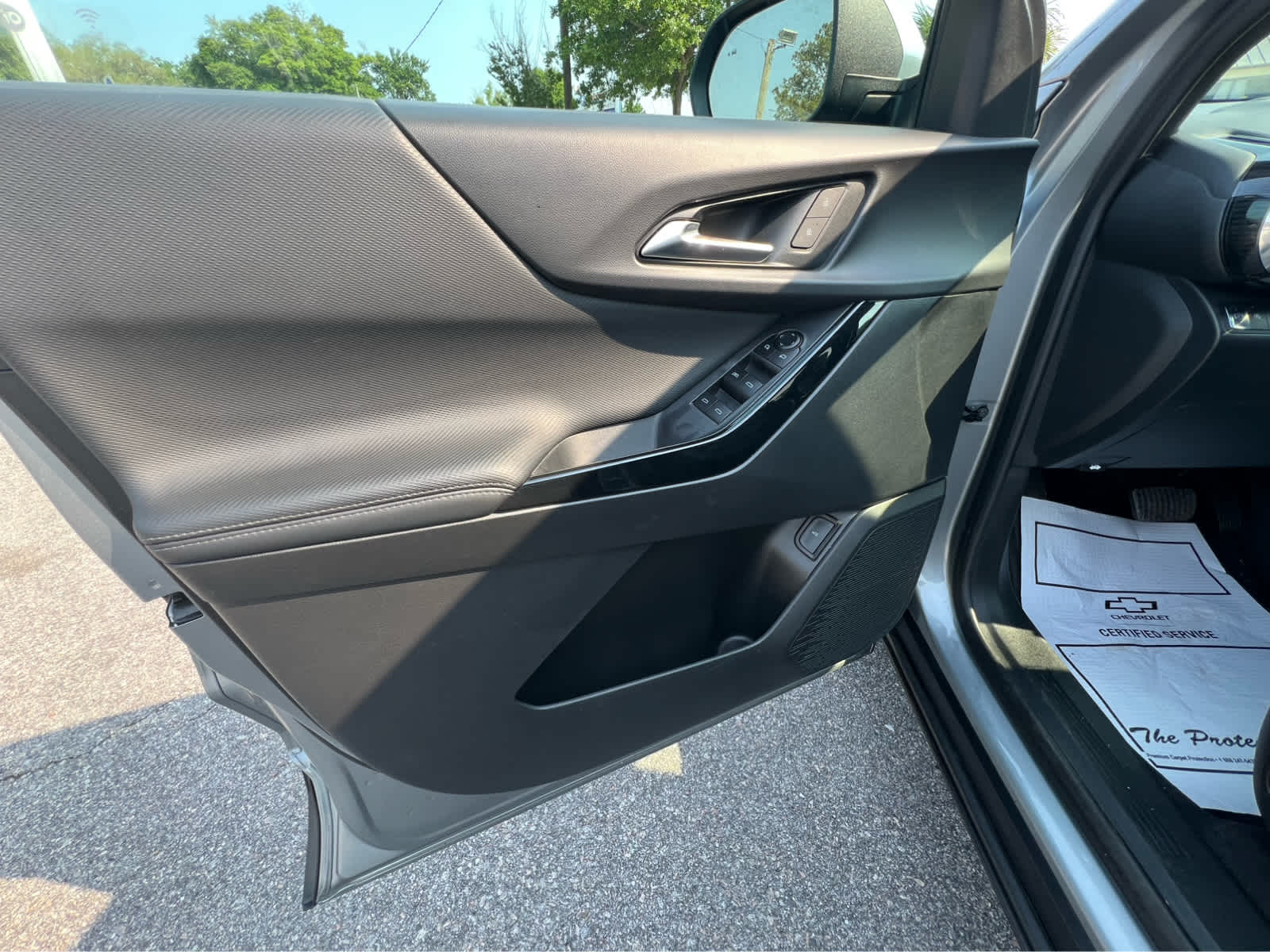 2025 Chevrolet Equinox FWD LT - 7
