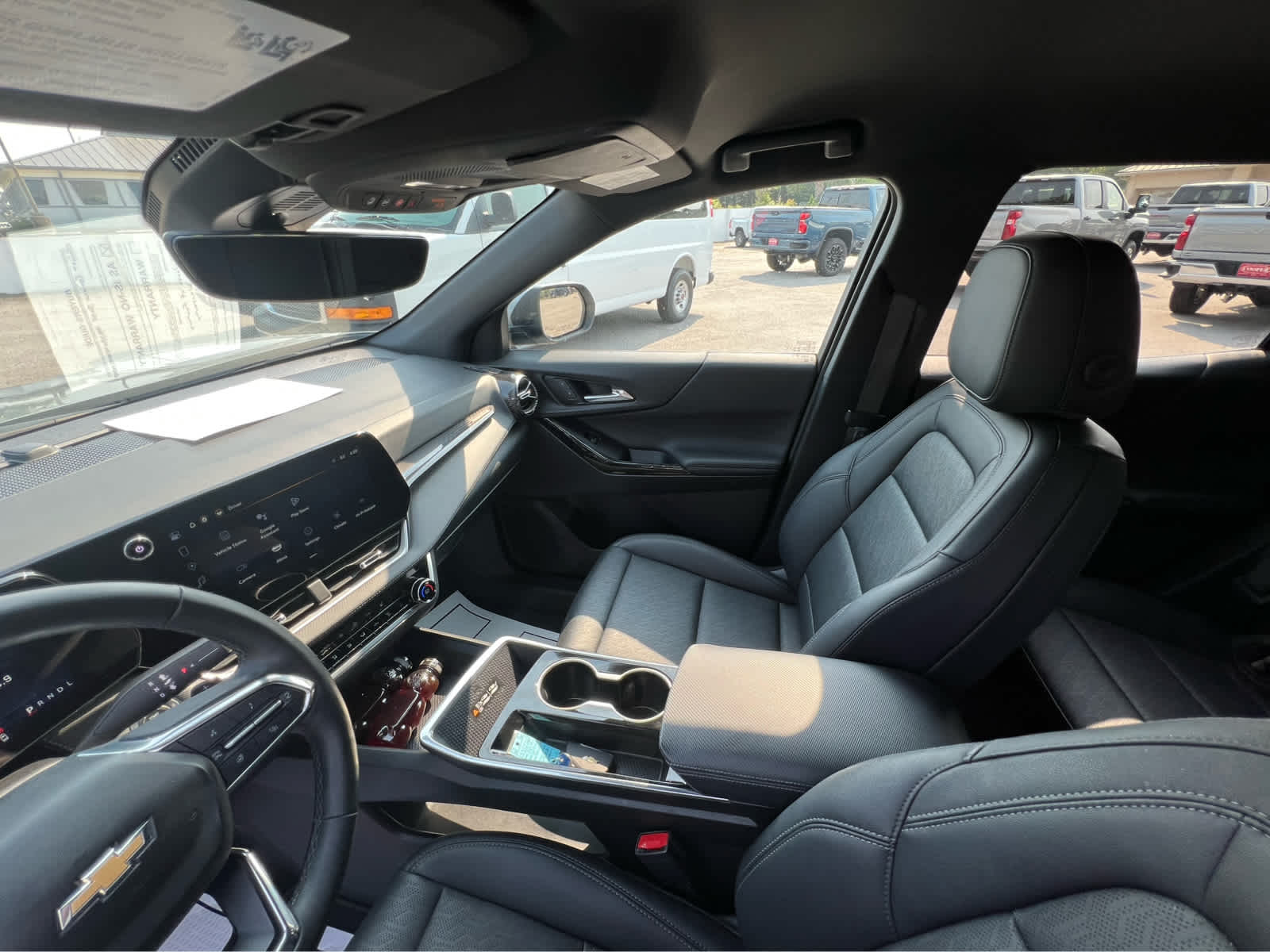 2025 Chevrolet Equinox FWD LT - 9