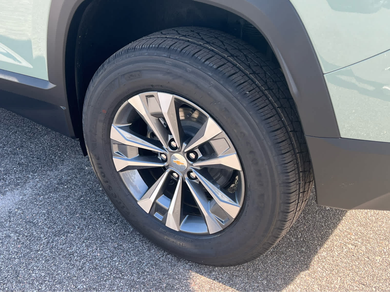 2026 Chevrolet Equinox FWD LT - 4
