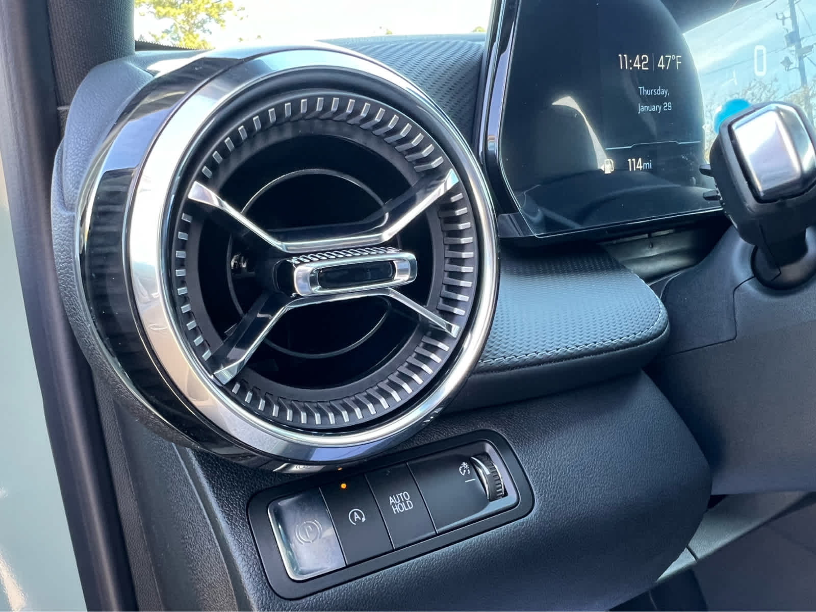 2026 Chevrolet Equinox FWD LT - 11