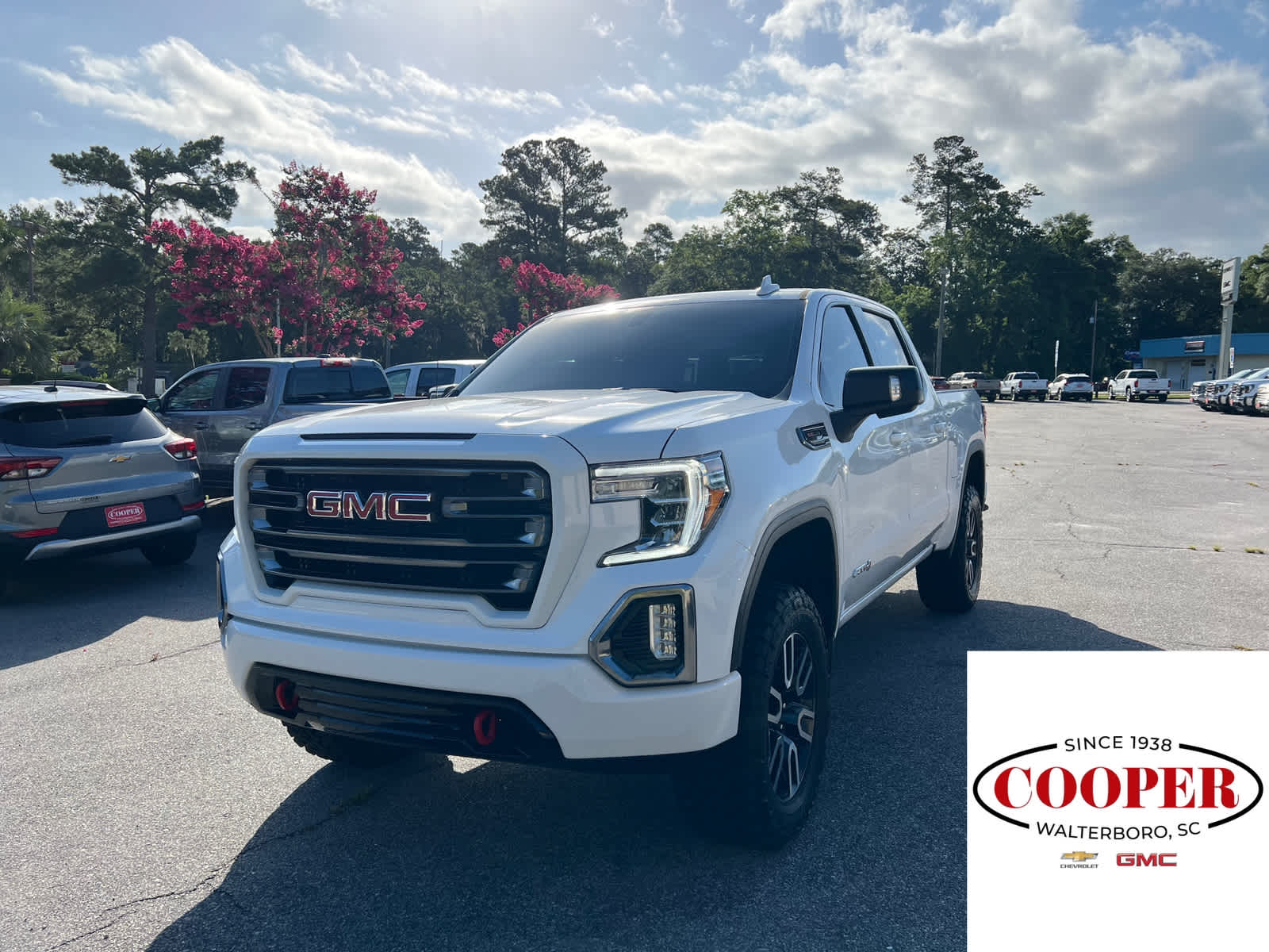 2021 GMC Sierra 1500 AT4 - 0