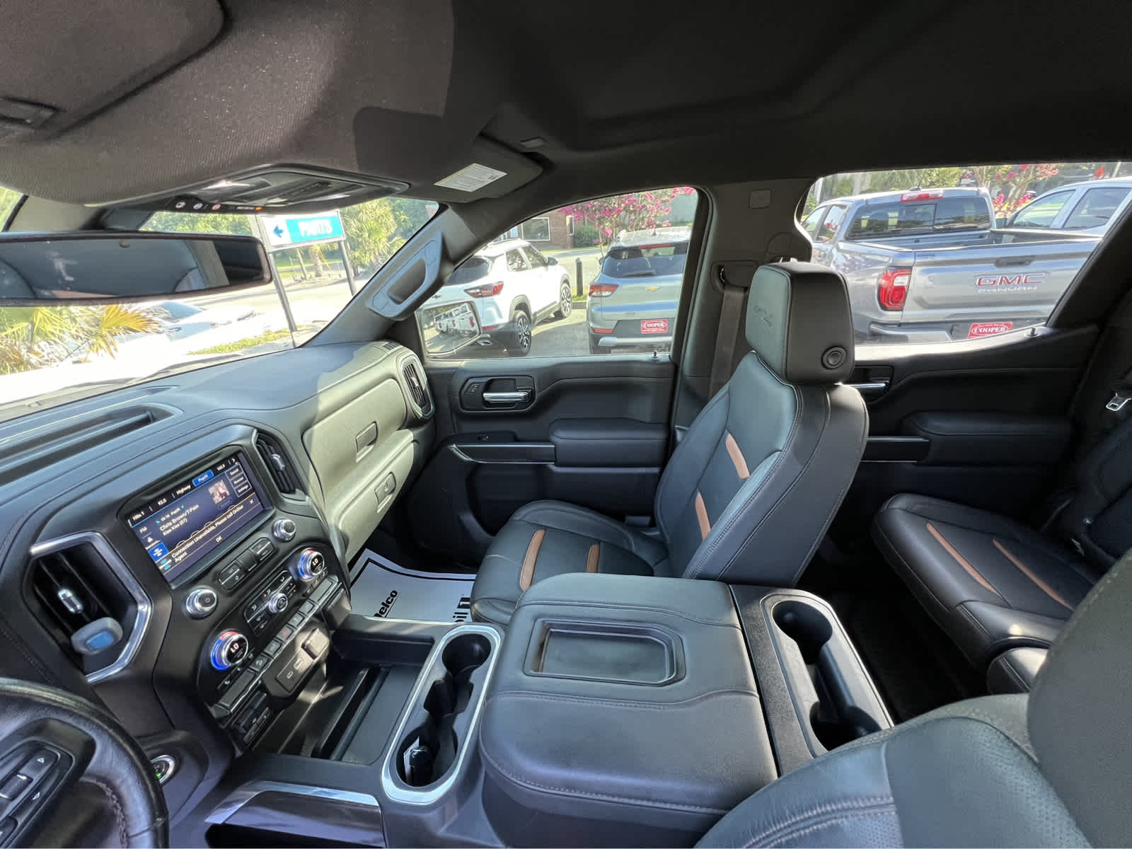 2021 GMC Sierra 1500 AT4 - 10