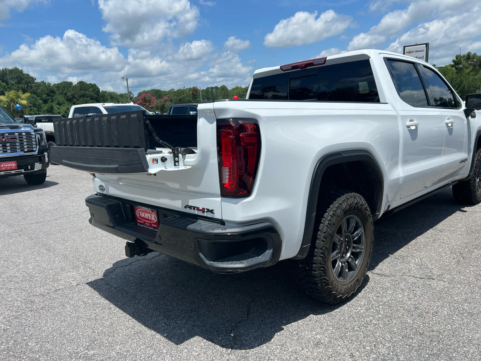 2024 GMC Sierra 1500 AT4X - 5