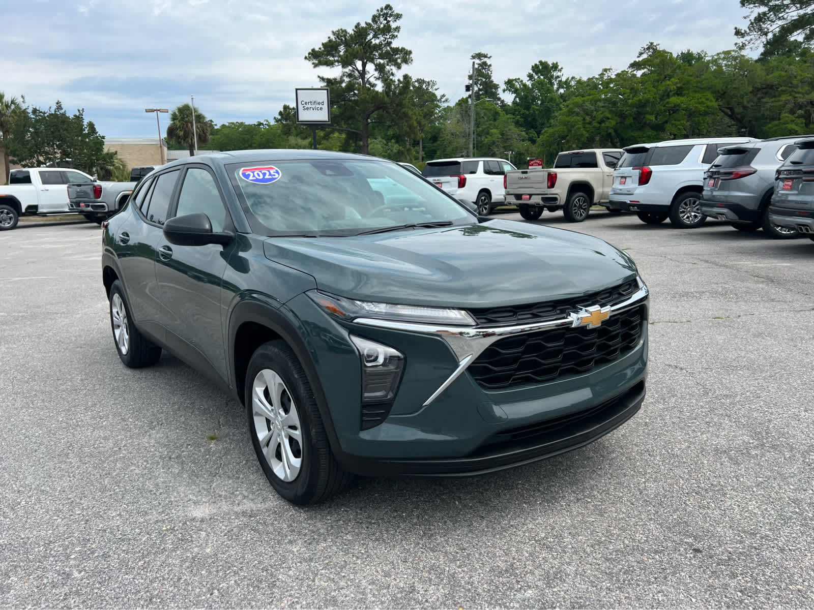 2025 Chevrolet Trax LS - 1