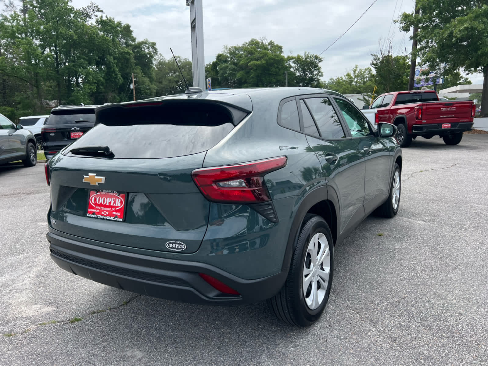 2025 Chevrolet Trax LS - 2
