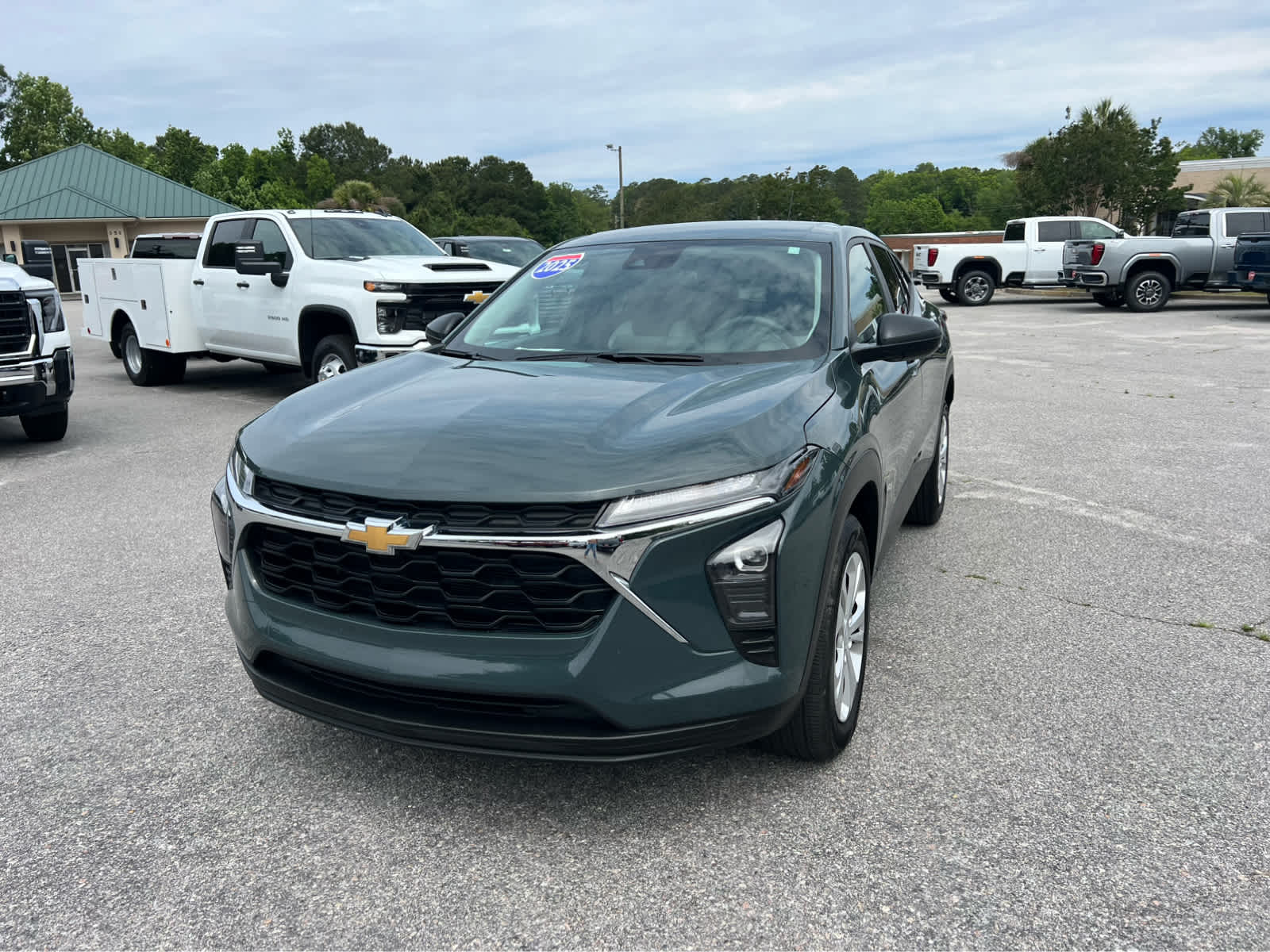 2025 Chevrolet Trax LS - 0