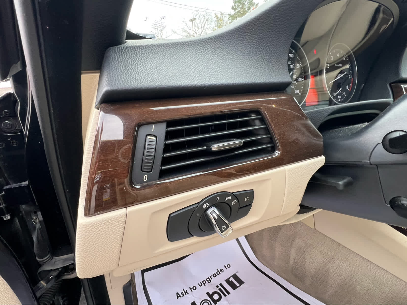 2009 BMW 3 Series 335i - 10