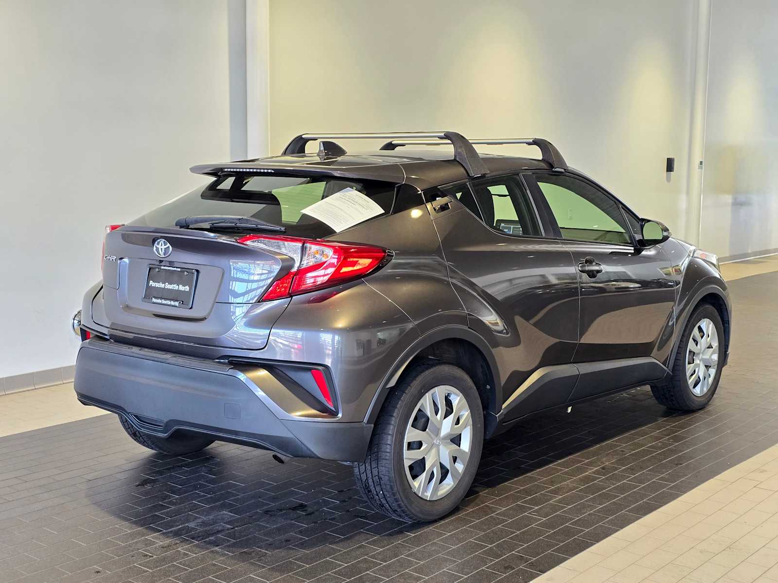 View vehicle photo 7