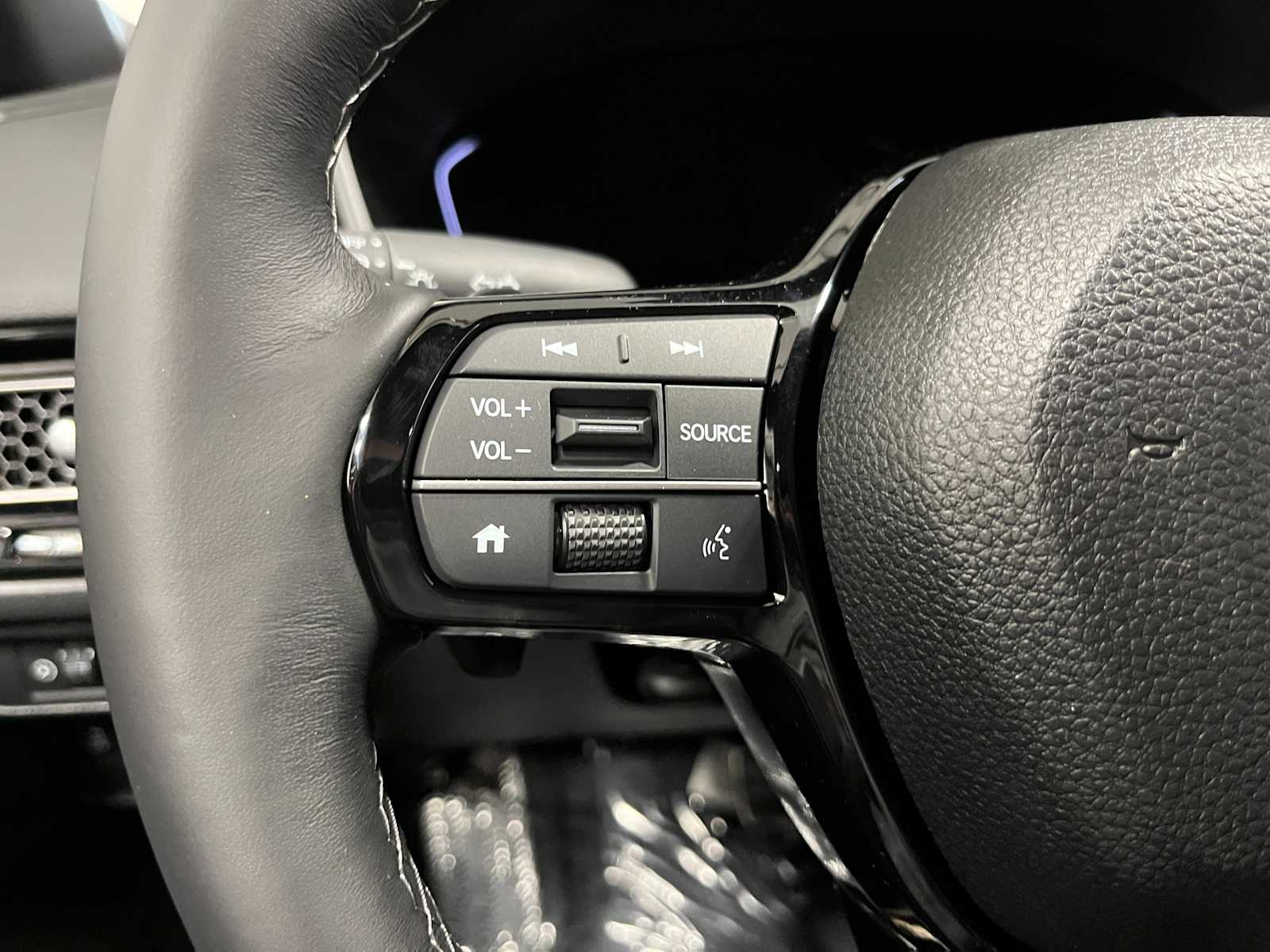 2026 Honda Civic Hatchback Sport - Photo 17