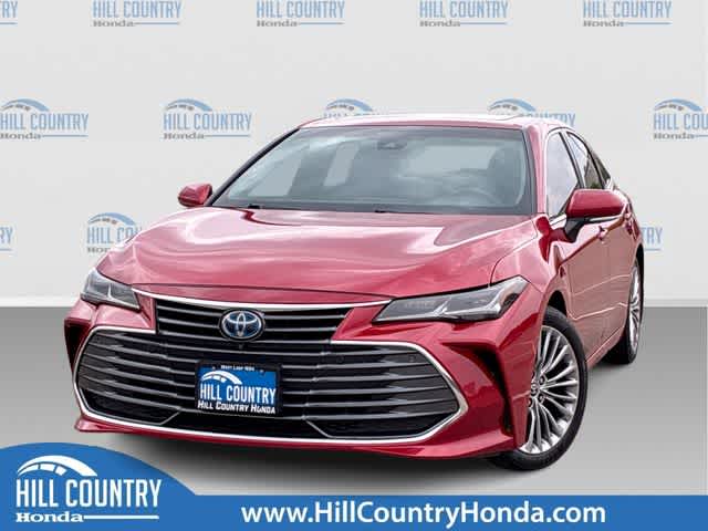 2022 Toyota Avalon Hybrid Limited