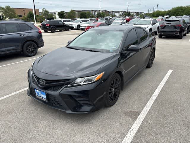 2020 Toyota Camry SE Nightshade
