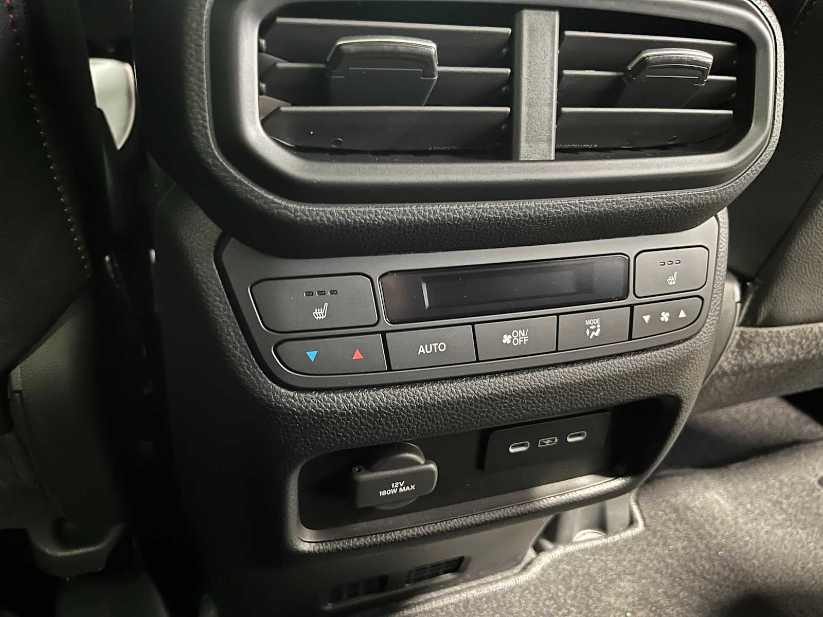 2026 Honda Ridgeline Black Edition - Photo 24