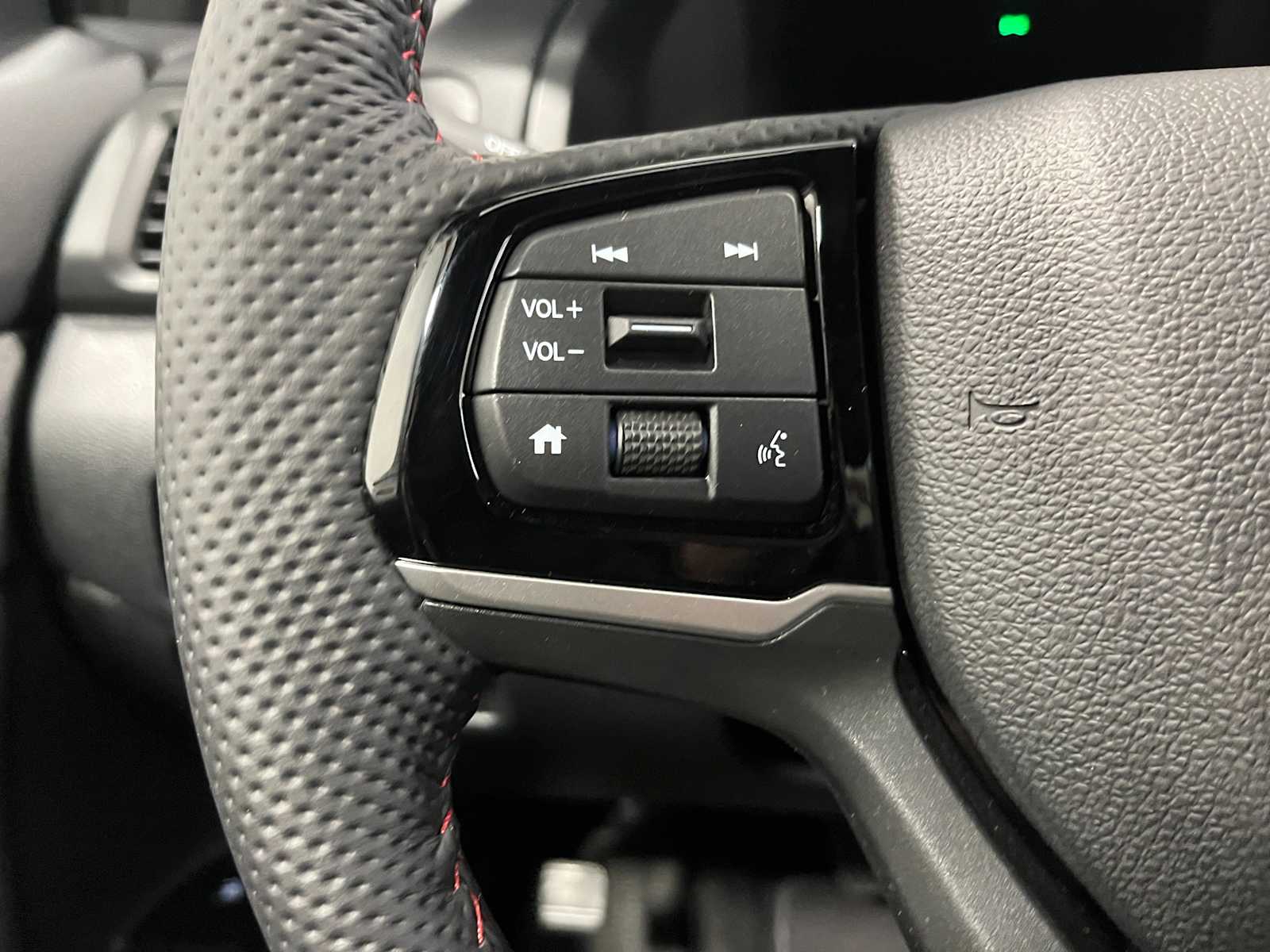 2026 Honda Ridgeline Black Edition - Photo 17