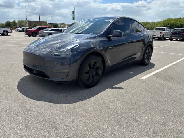 2025 Tesla Model Y Long Range
