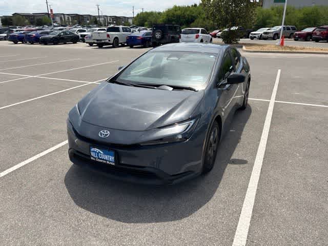 2025 Toyota Prius LE