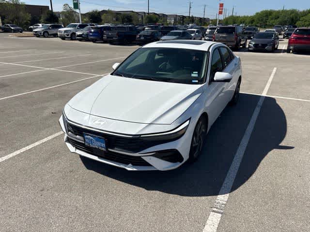 2024 Hyundai Elantra Limited