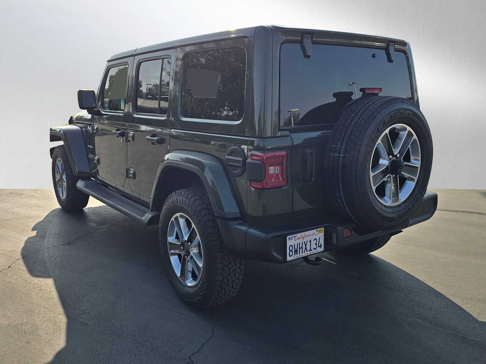 2021 Jeep Wrangler Unlimited Sahara 3