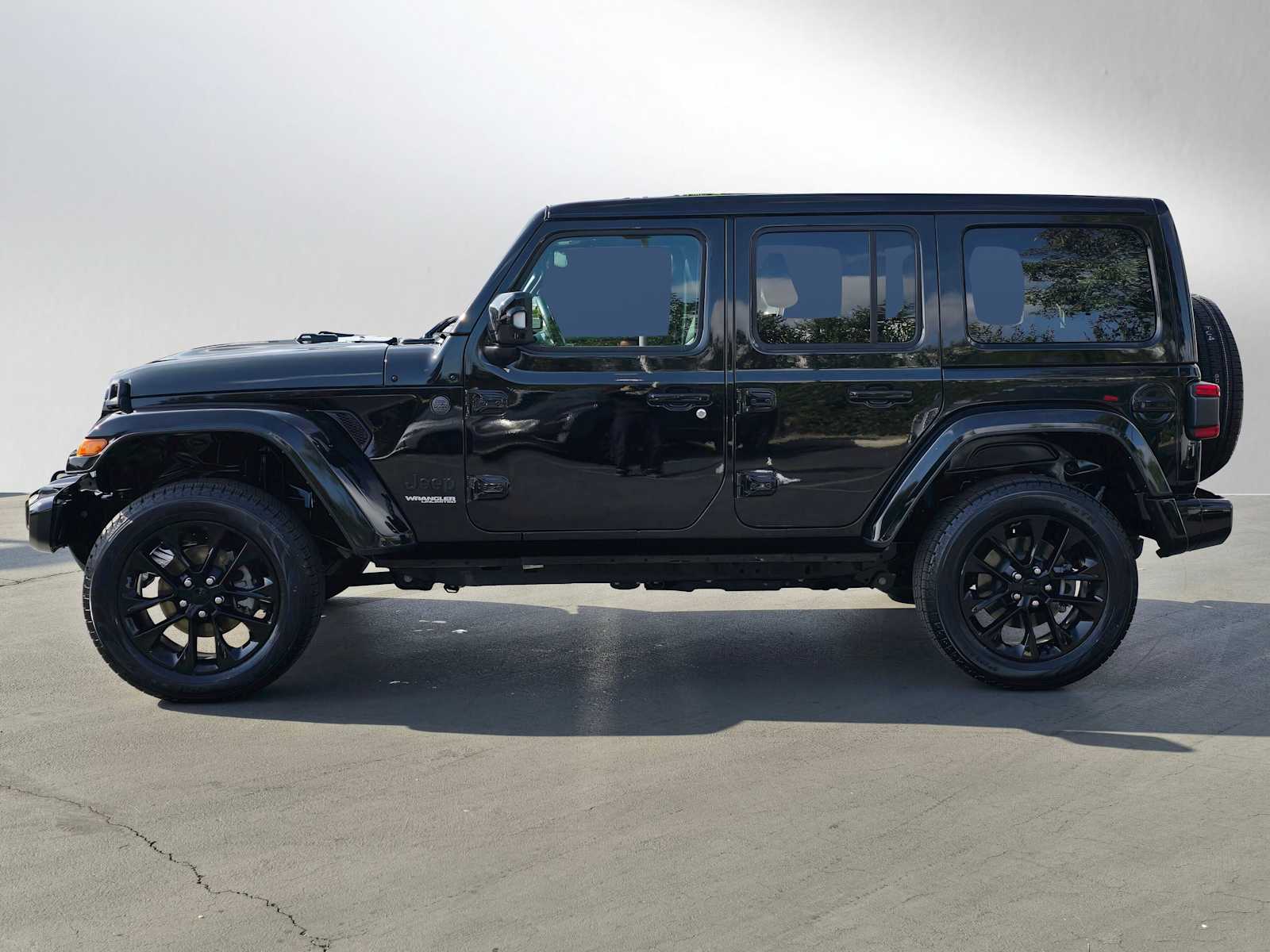 2022 Jeep Wrangler Unlimited High Altitude 2