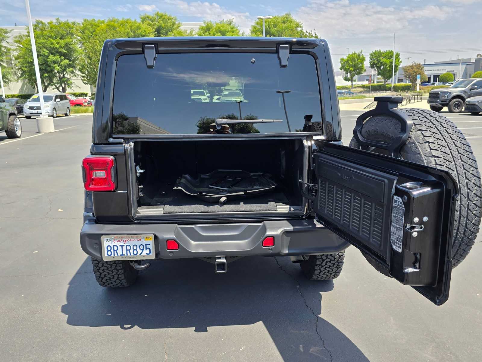 2020 Jeep Wrangler Unlimited North Edition 14