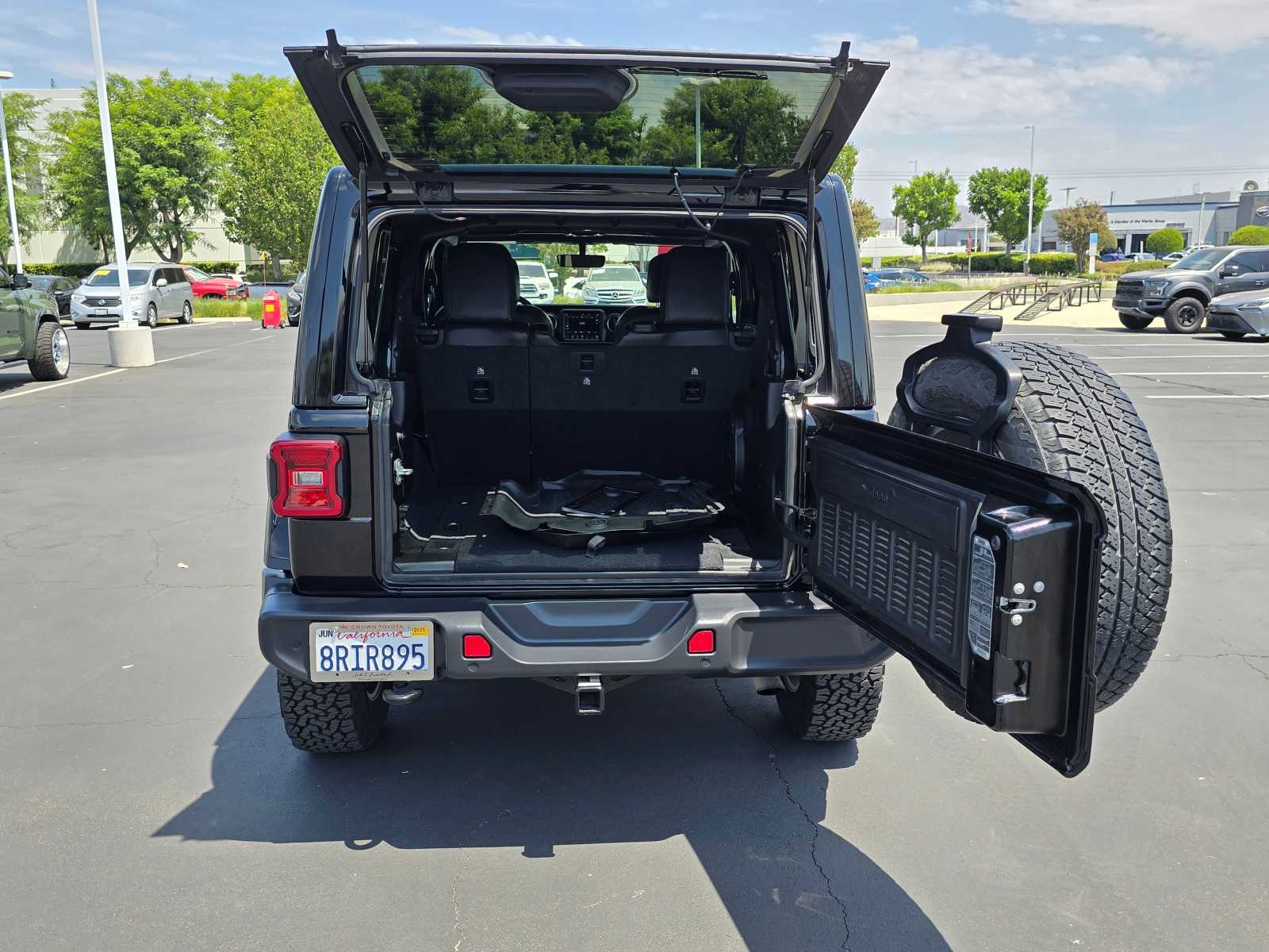 2020 Jeep Wrangler Unlimited North Edition 15