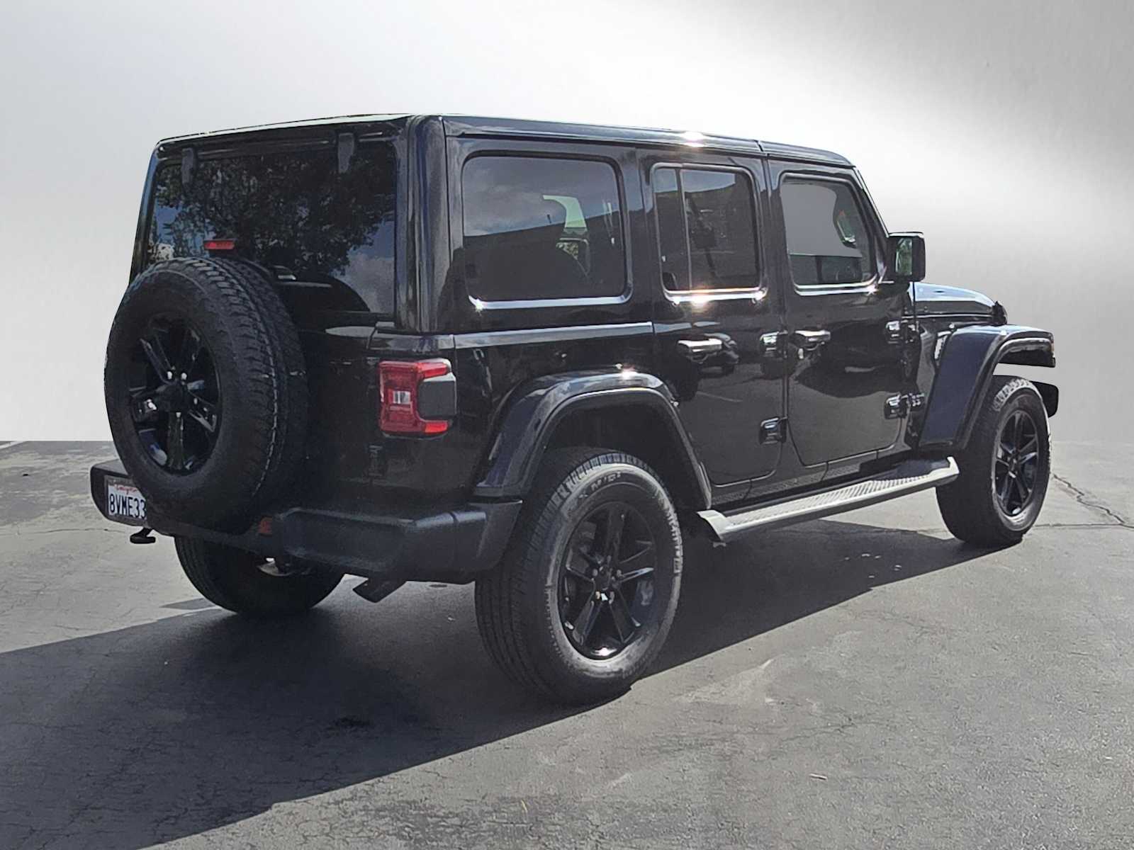 2021 Jeep Wrangler Unlimited Sahara Altitude 5