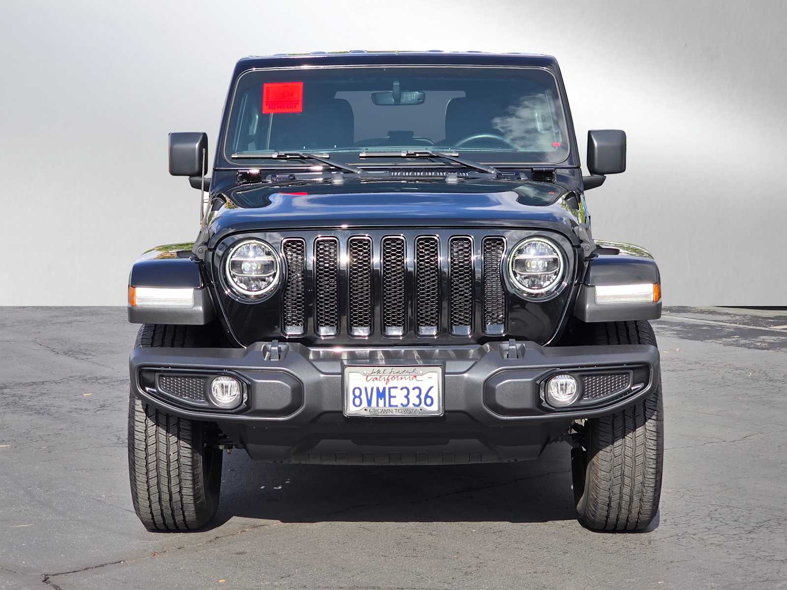 2021 Jeep Wrangler Unlimited Sahara Altitude 8