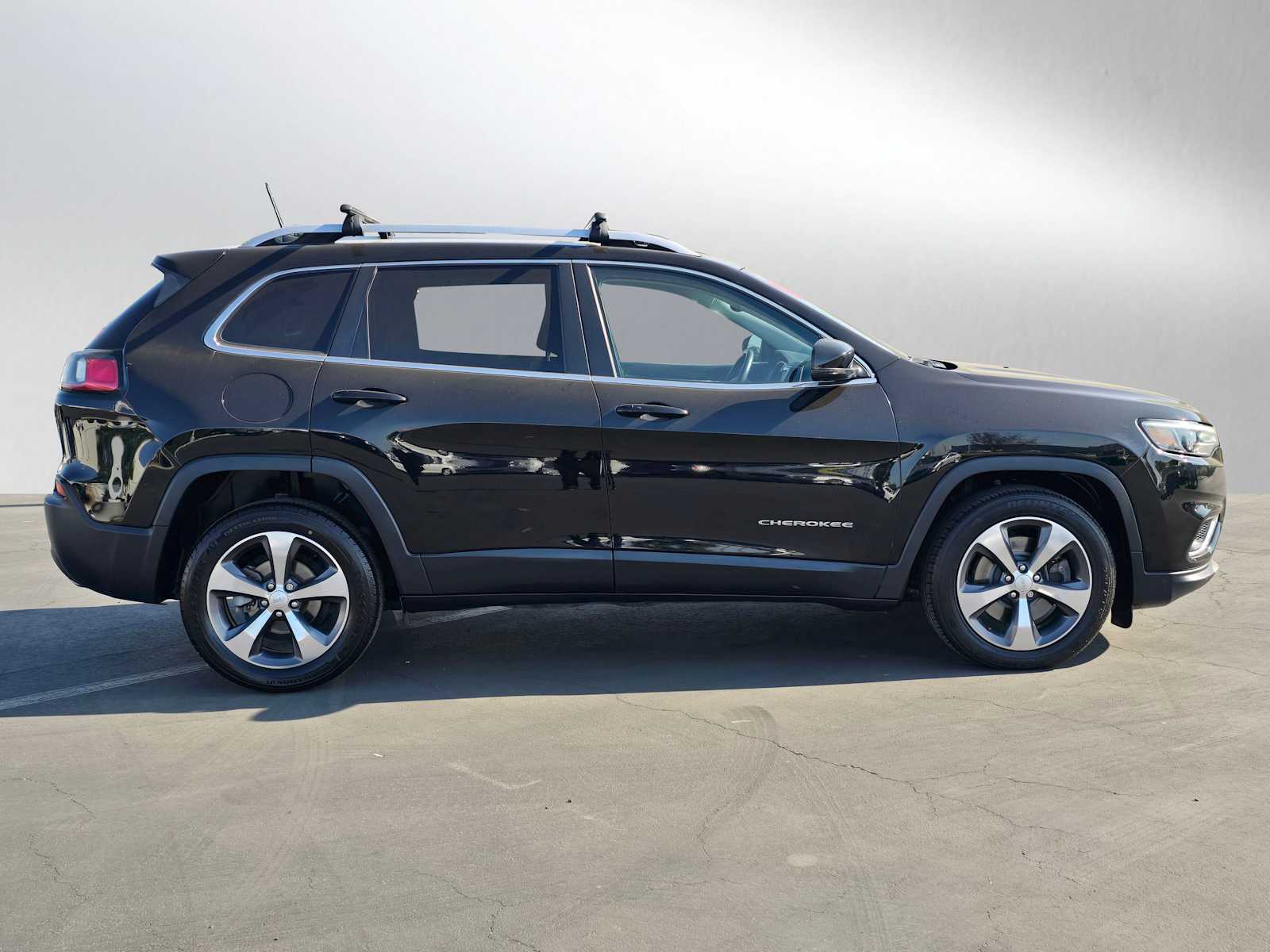 2019 Jeep Cherokee Limited 6