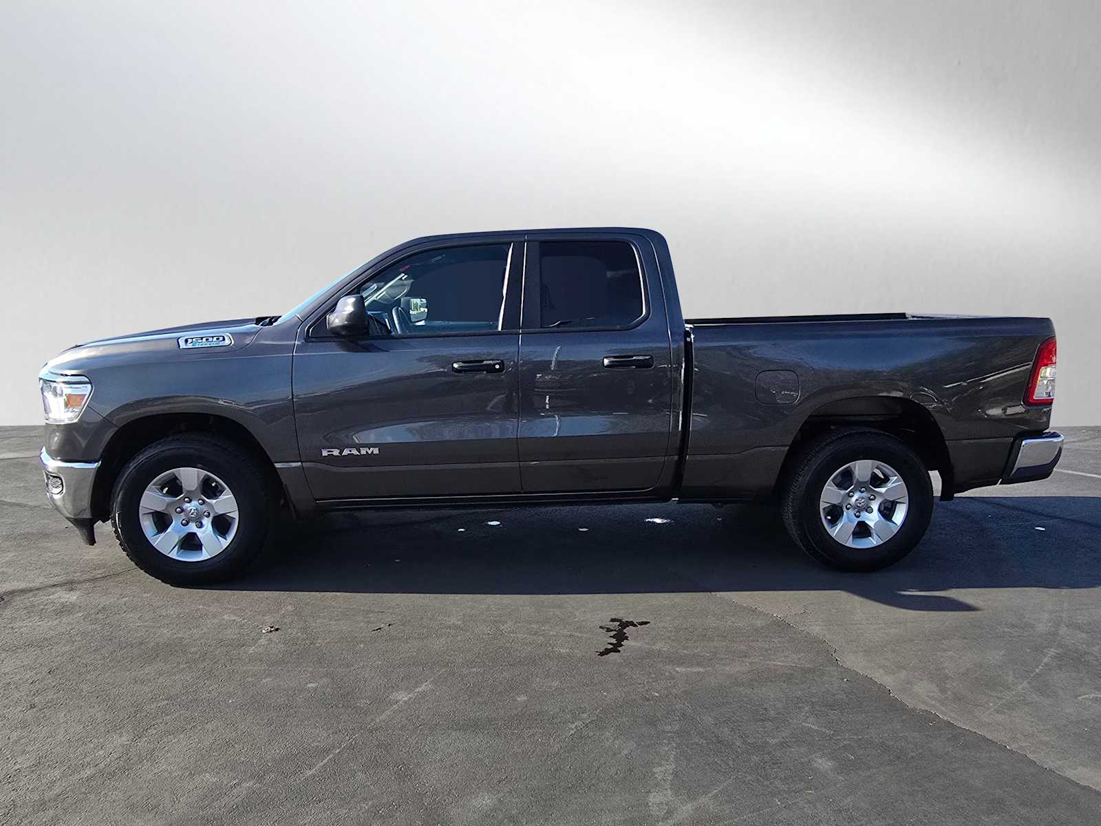 2023 Ram 1500 Big Horn 4x2 Quad Cab 64 Box 2