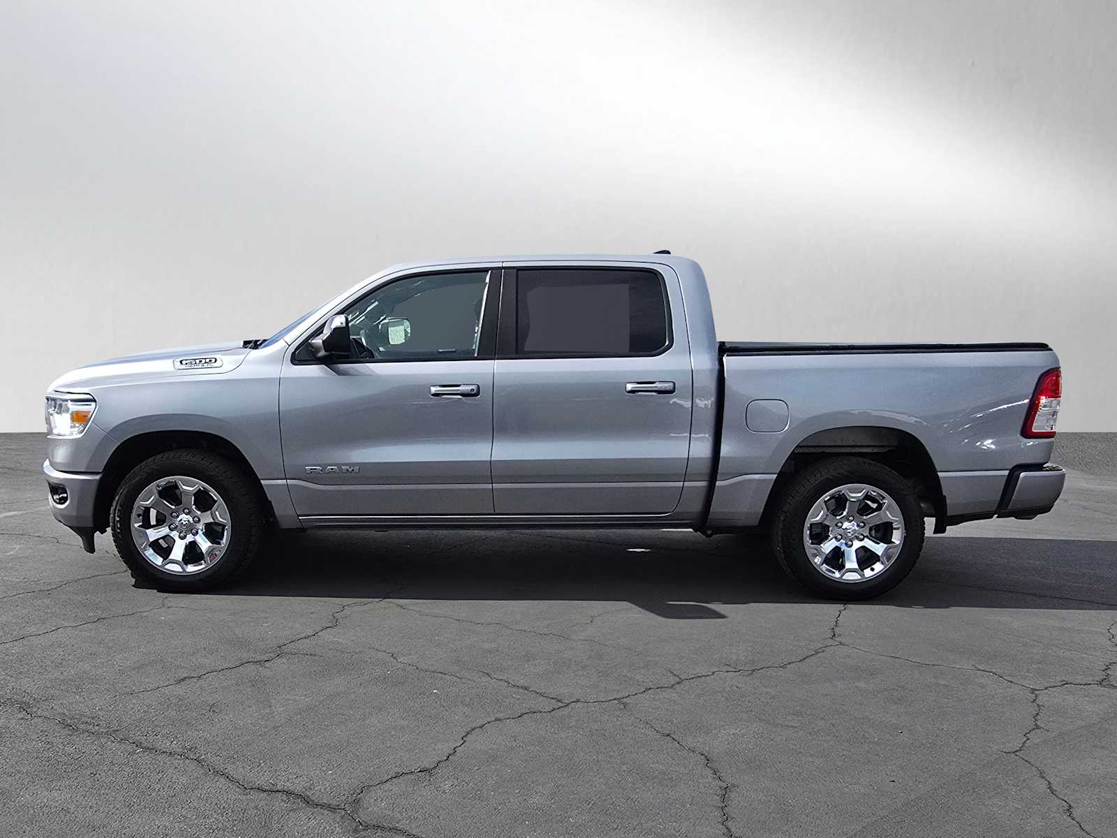 2019 Ram 1500 Big Horn/Lone Star 4x2 Crew Cab 57 Box 2