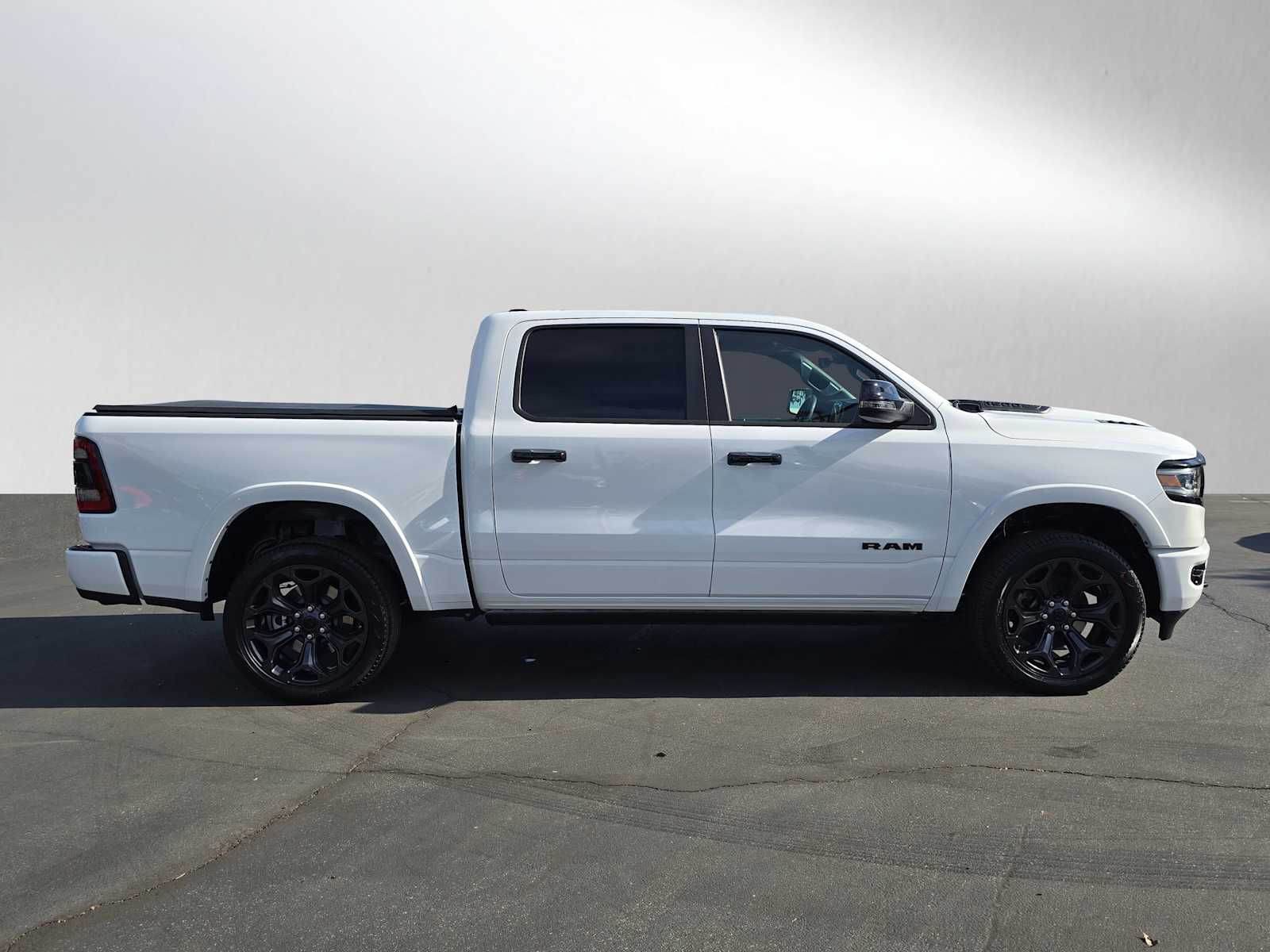 2023 Ram 1500 Limited 4x4 Crew Cab 57 Box 6