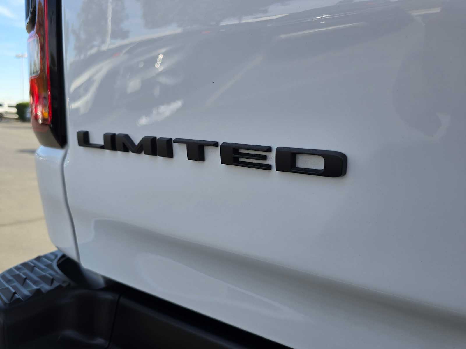 2023 Ram 1500 Limited 4x4 Crew Cab 57 Box 13