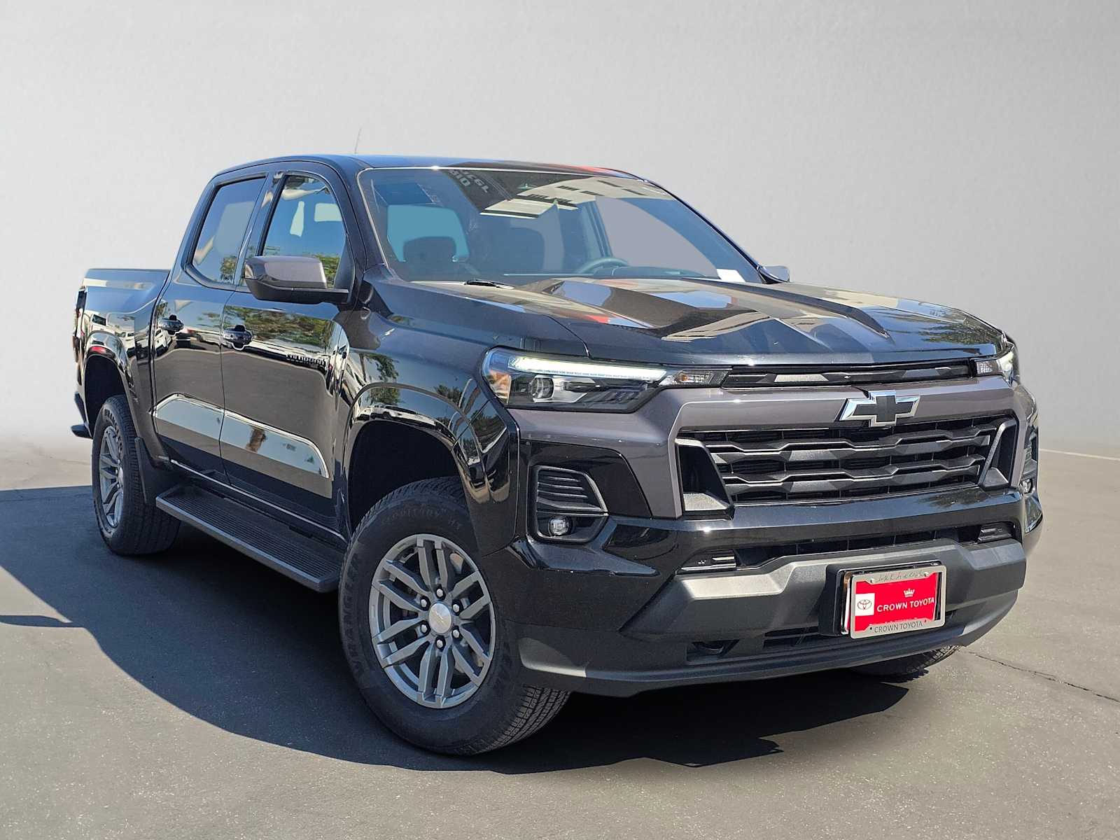 Black 2024 Chevrolet Colorado LT Crew Cab 4WD Pickup Truck Four-Wheel Drive 8-Speed Automatic