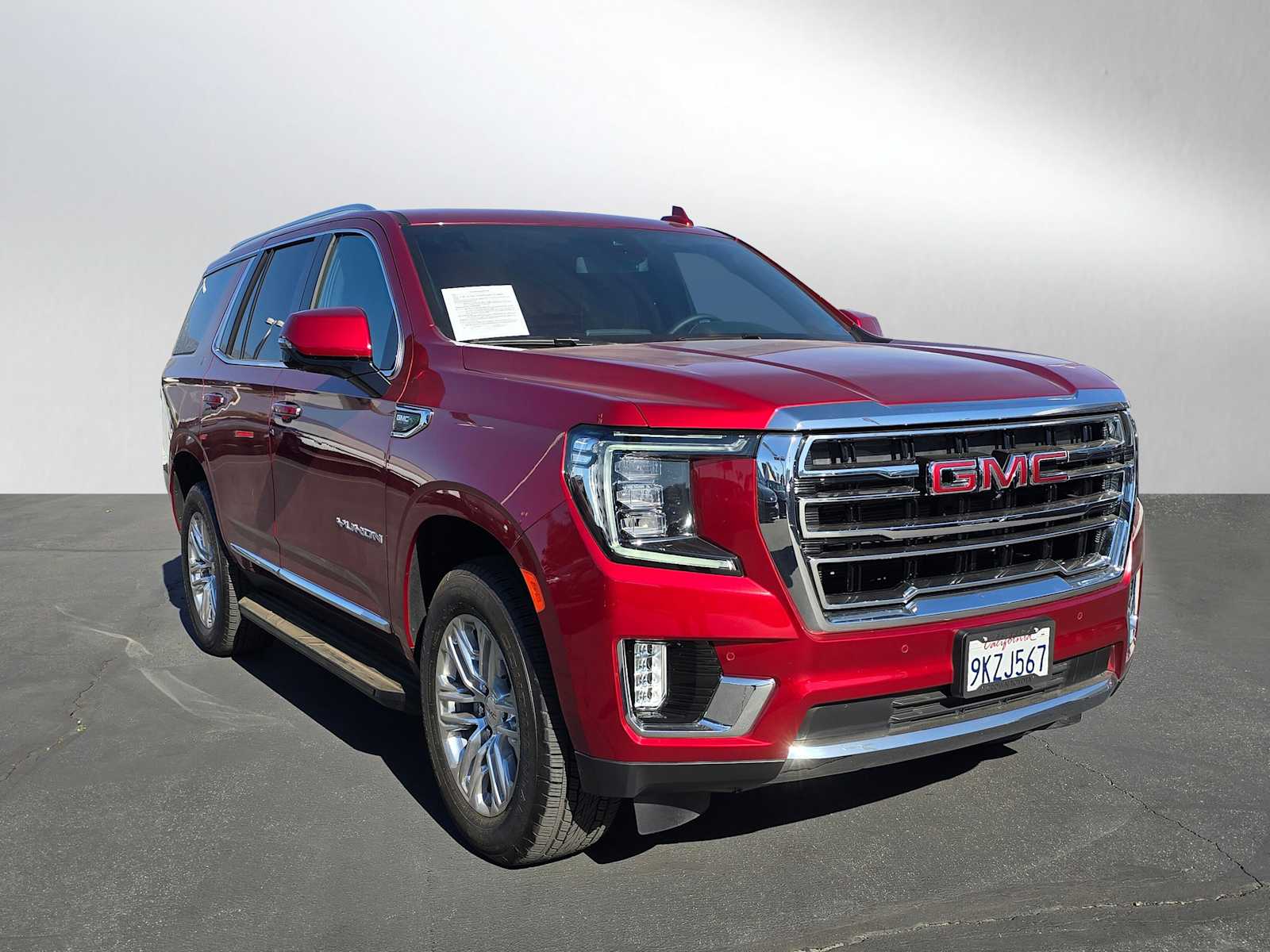 2023 GMC Yukon SLT 7