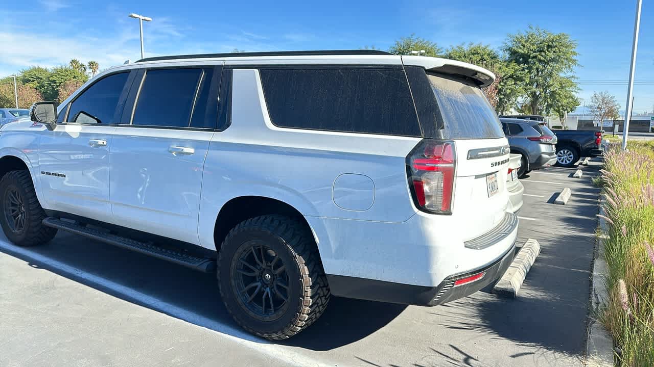 2023 Chevrolet Suburban Z71 4