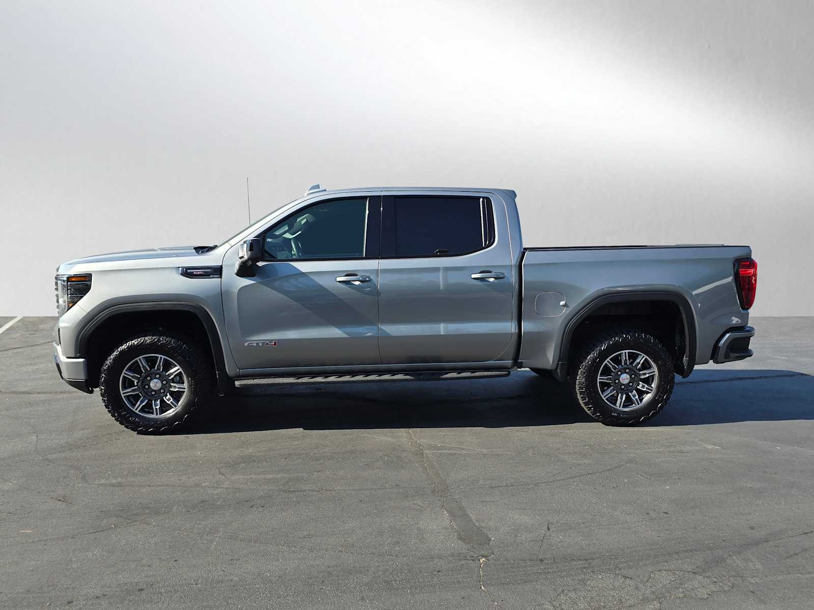 2024 GMC Sierra 1500 AT4 4WD Crew Cab 147 2