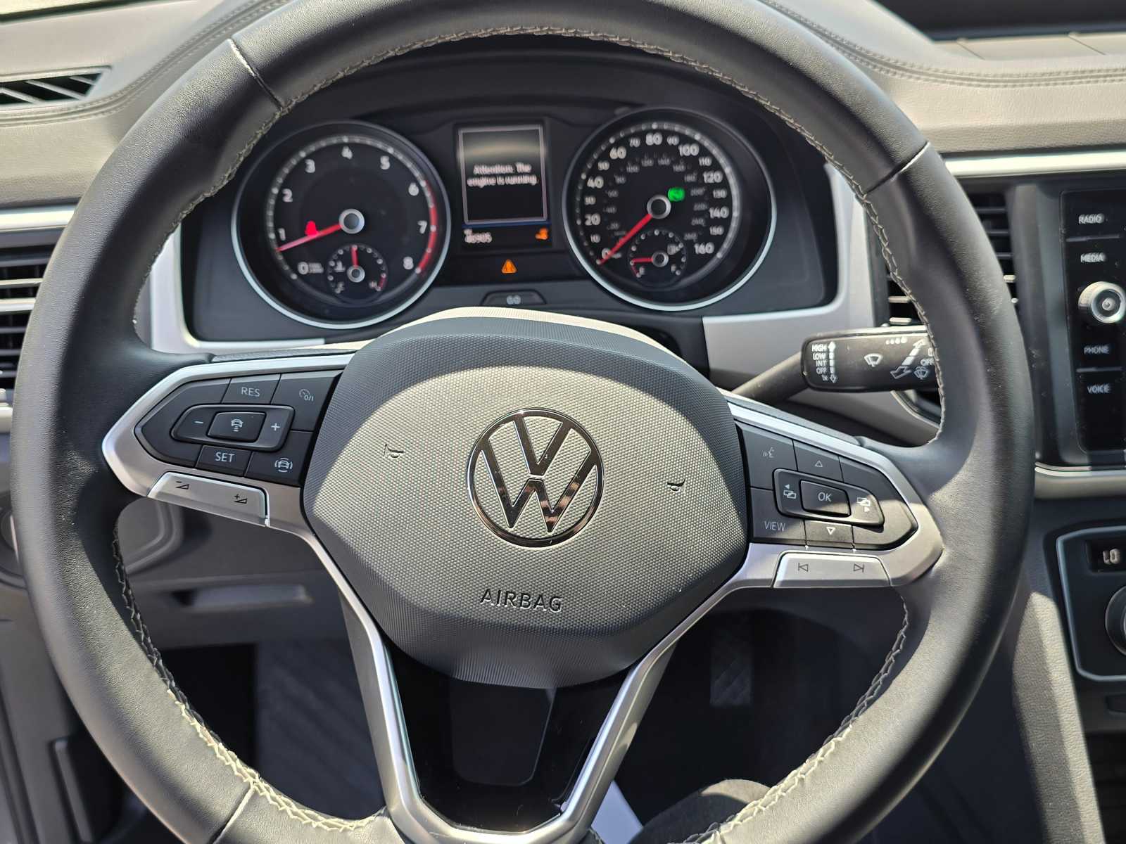 2021 Volkswagen Atlas 3.6L V6 SE w/Technology 24