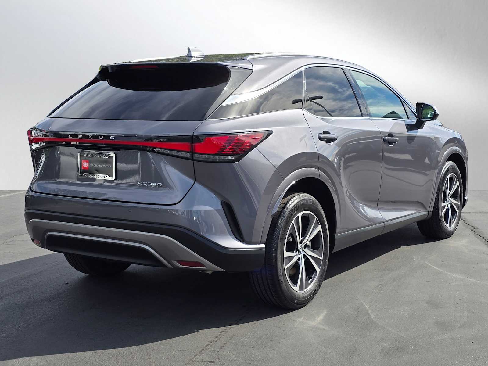 2023 Lexus RX Premium 5