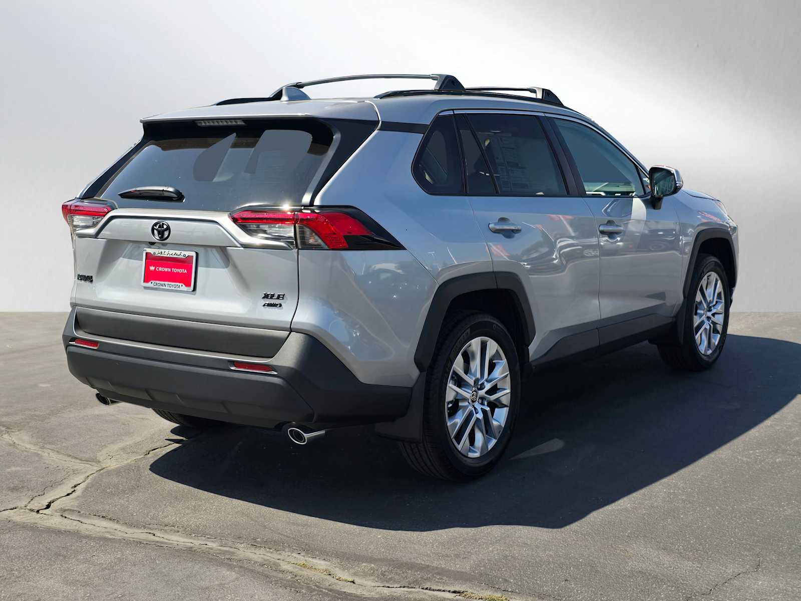 2024 Toyota RAV4 XLE Premium 5