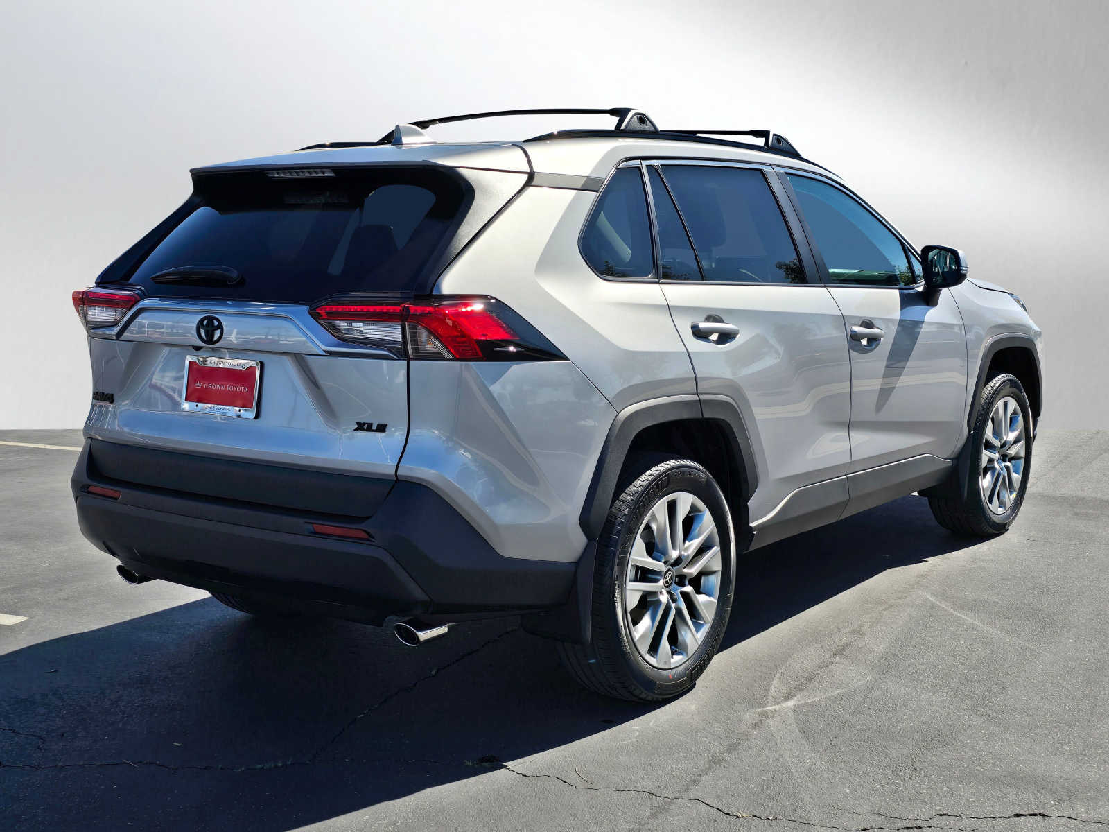 2024 Toyota RAV4 XLE Premium 5