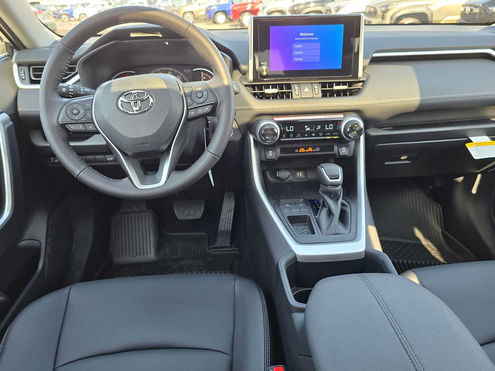 2024 Toyota RAV4 XLE Premium 19