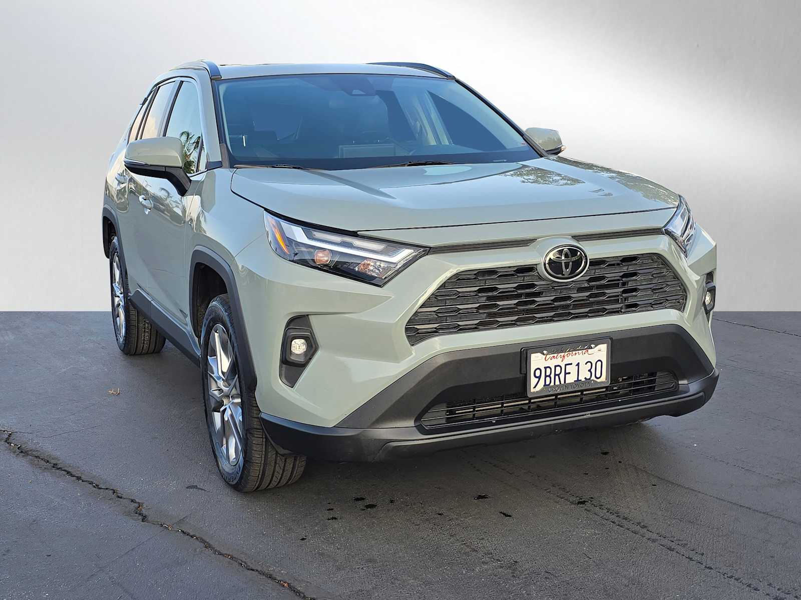 2022 Toyota RAV4 XLE Premium 7