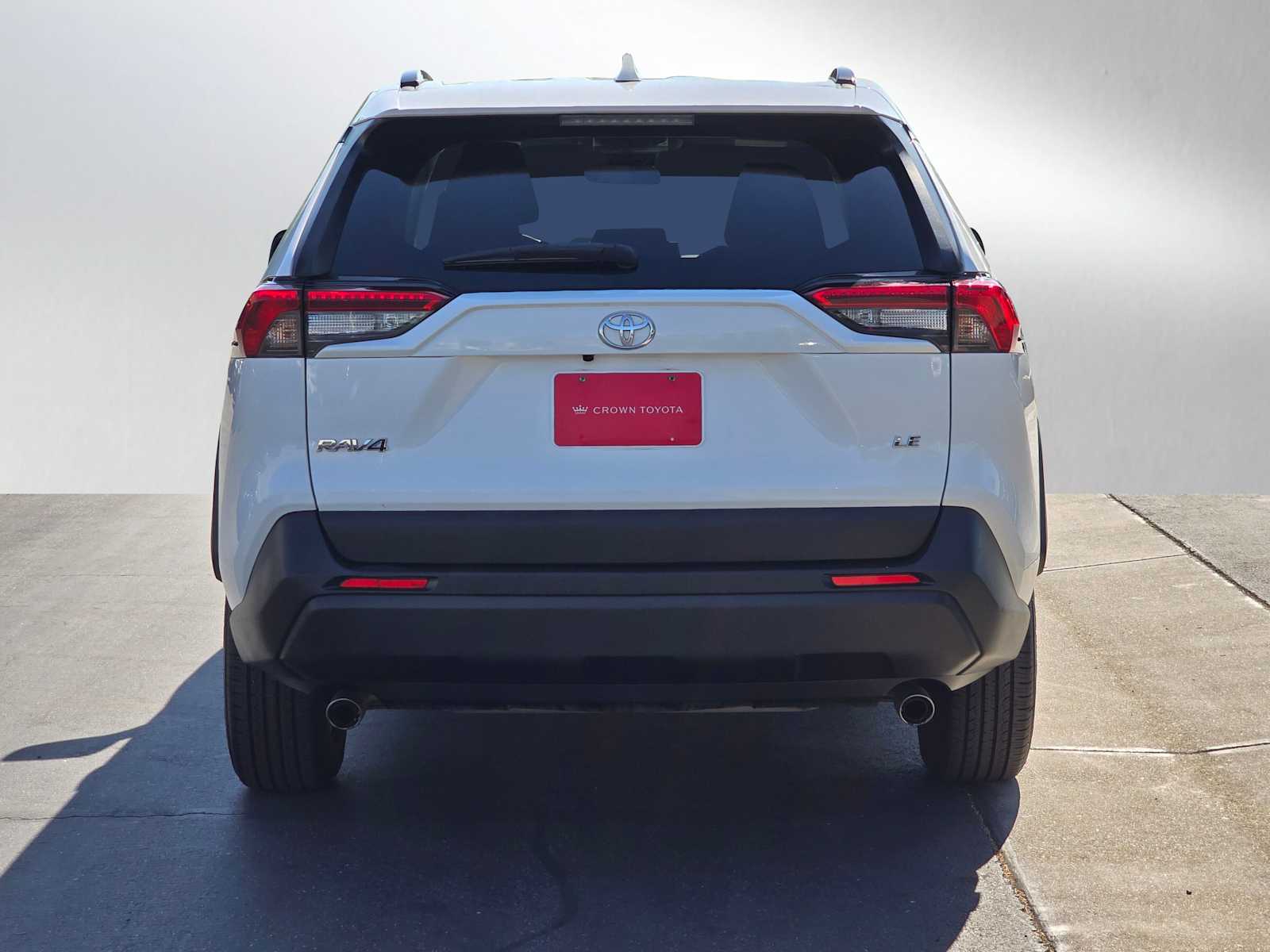 2021 Toyota RAV4 LE 4