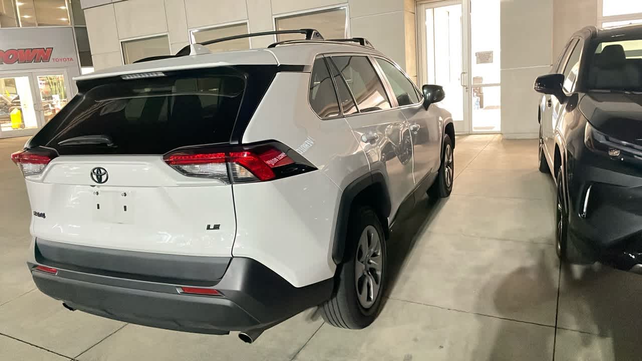 2021 Toyota RAV4 LE 2