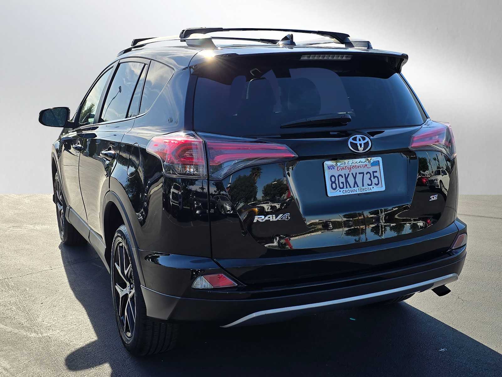 2018 Toyota RAV4 SE 3