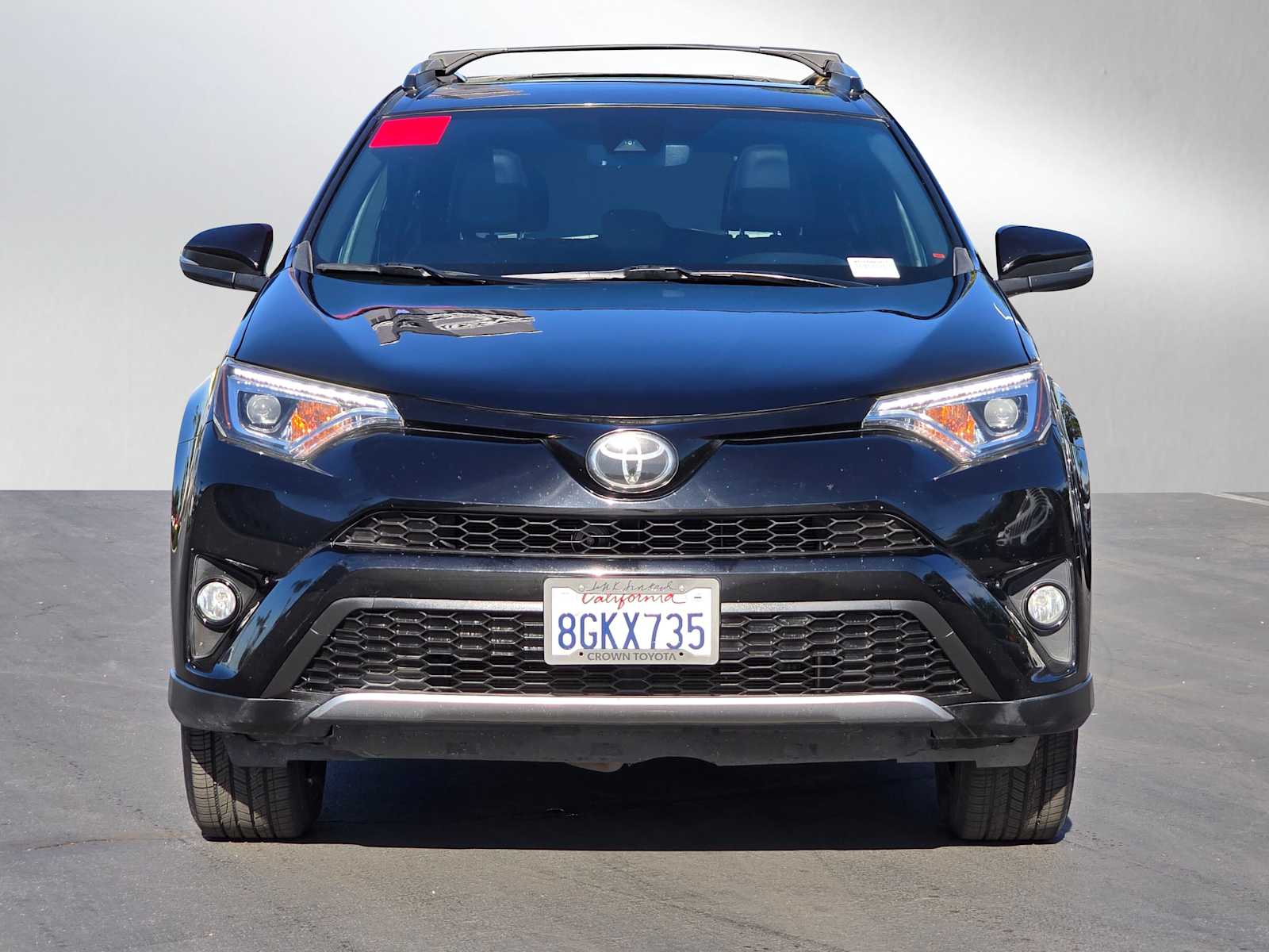 2018 Toyota RAV4 SE 8