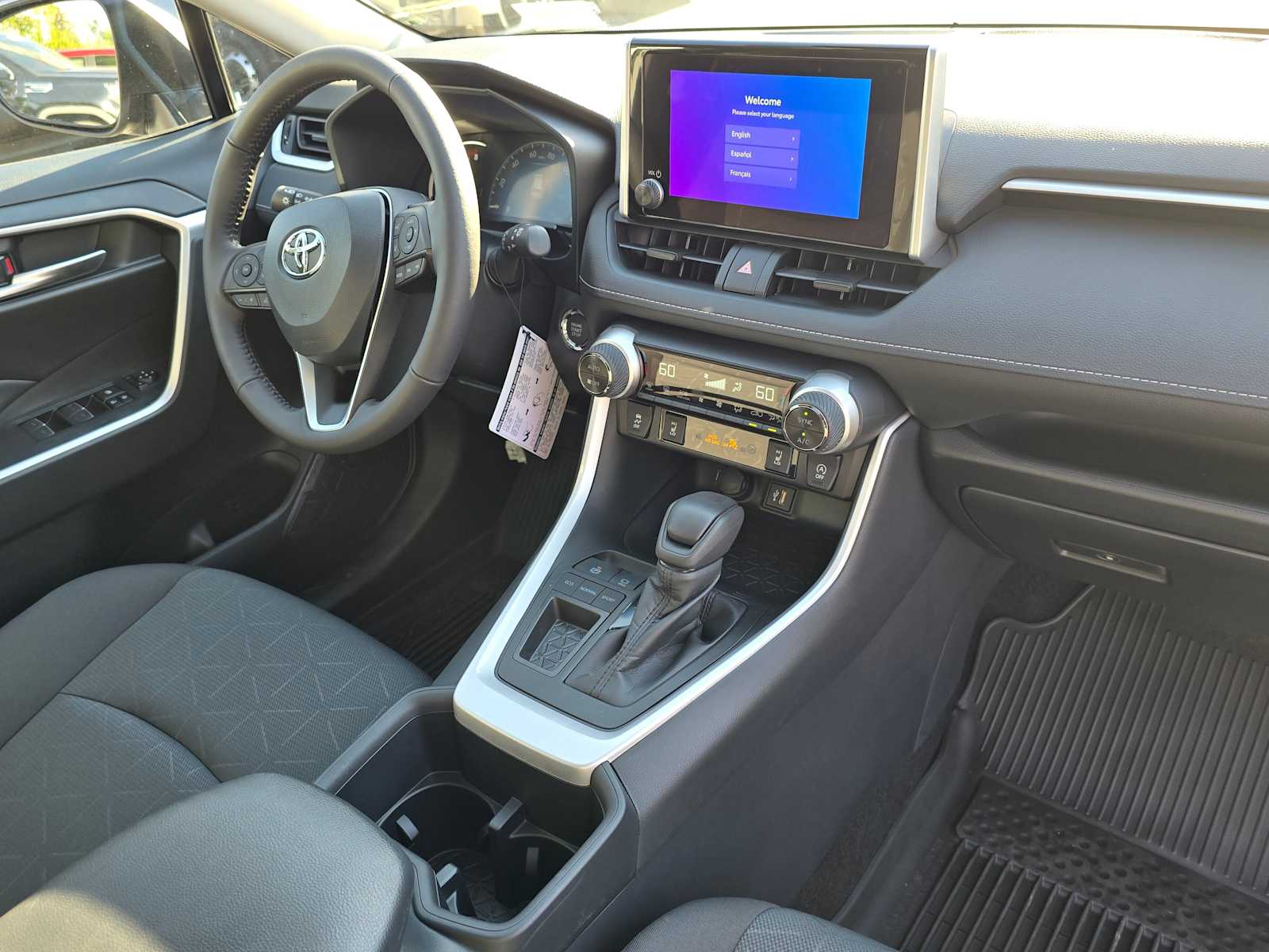 2024 Toyota RAV4 XLE 11