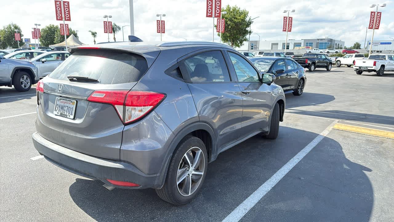 2022 Honda HR-V EX 2